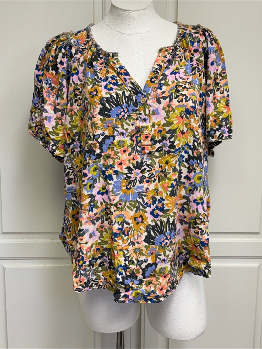 Democracy Pink Multi Floral Short-Sleeve Peasant Blouse